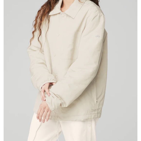 EUC alo yoga - Legend Jacket - color: bone - size XS - Picture 2 of 9